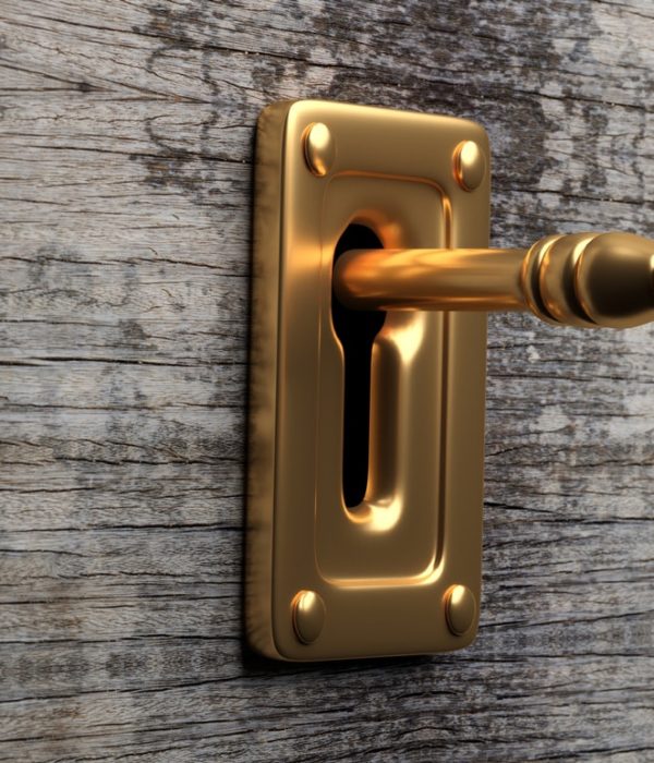 Gold key and keyhole, wood door background, banner. 3d illustration